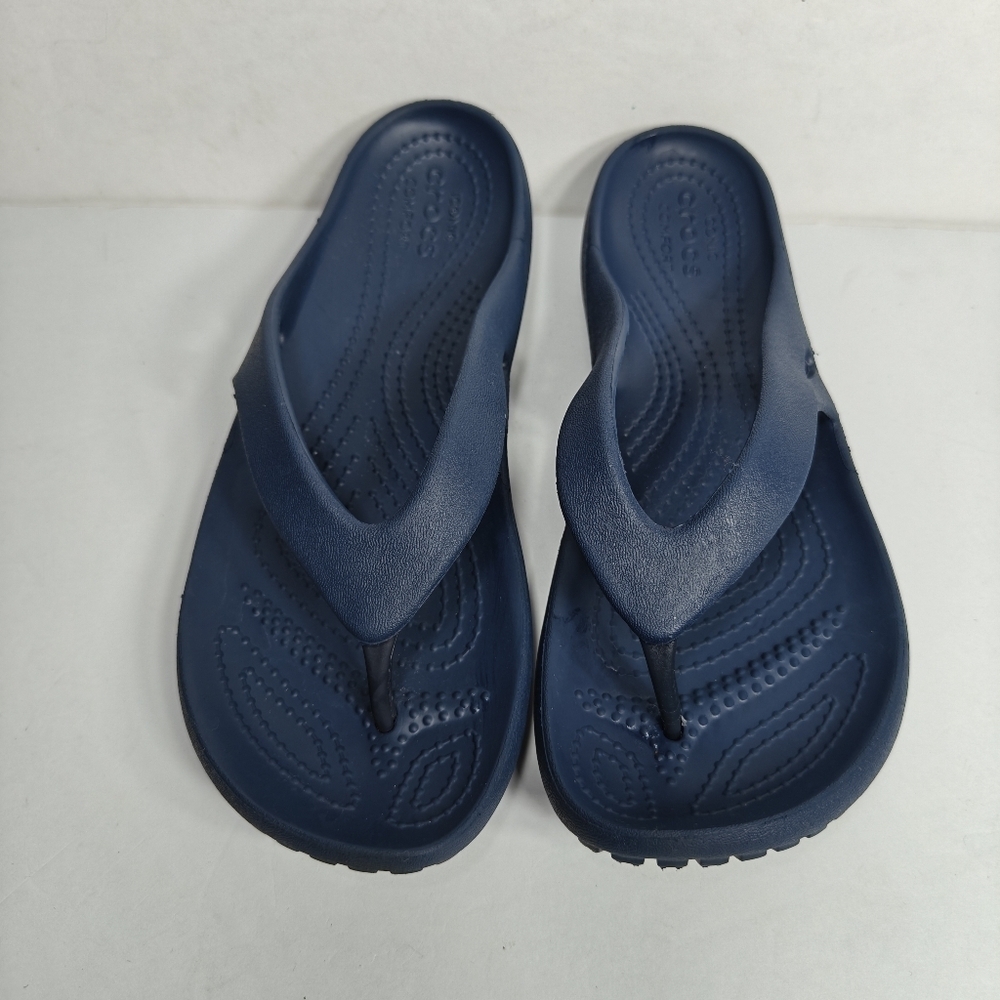 Crocs Kadee II Ocean Navy Blue Slip On Thong Flip Flop Women's Size 6 EUC